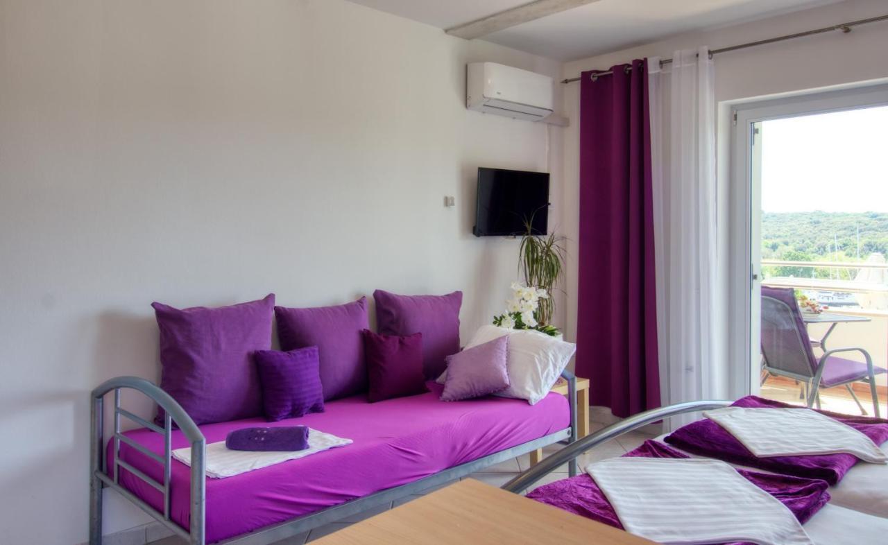 Apartman Studio Apartman Póla Kültér fotó