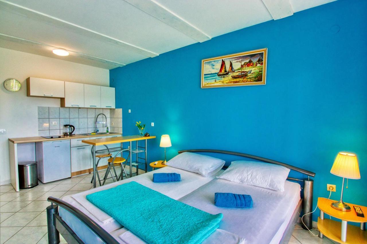 Apartman Studio Apartman Póla Kültér fotó
