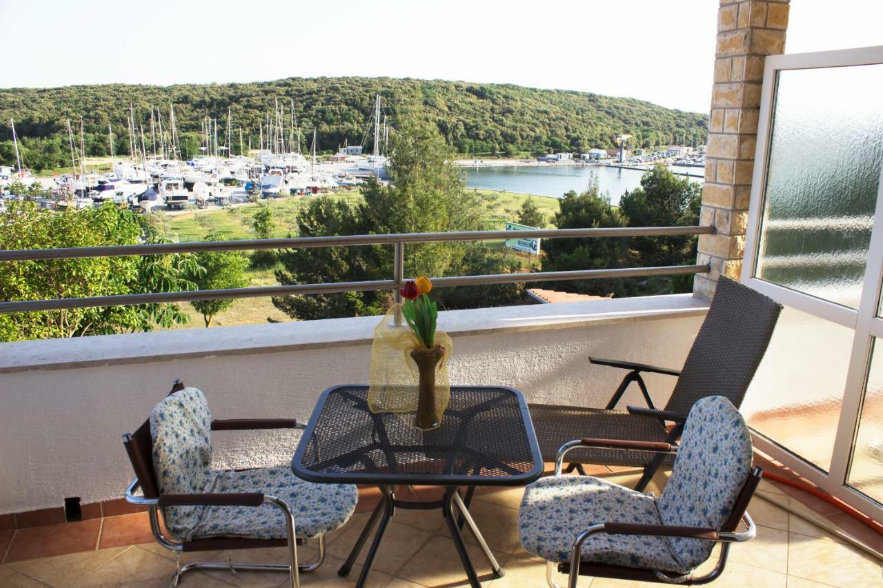 Apartman Studio Apartman Póla Kültér fotó
